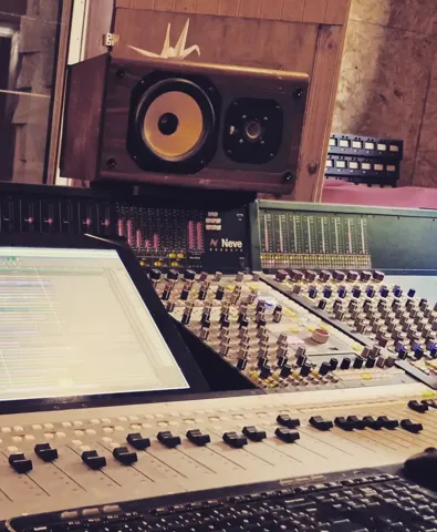 Vie du studio · 102