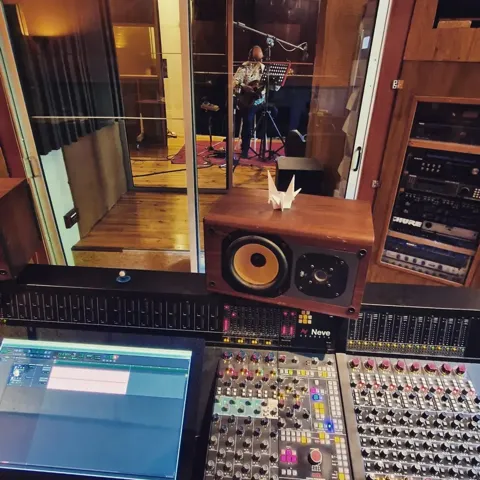 Vie du studio · 105