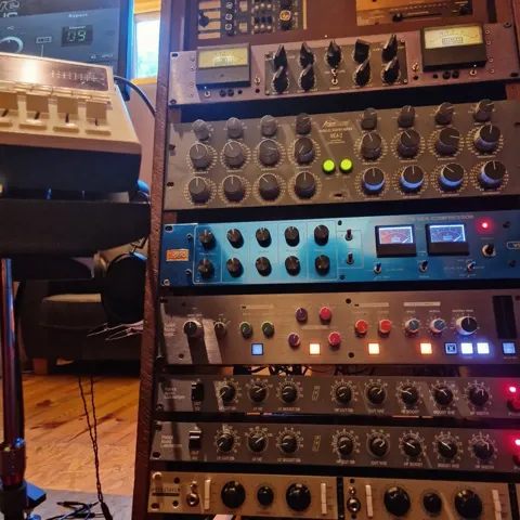 Vie du studio · 13