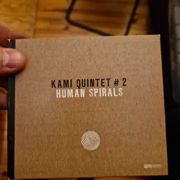 Pochette de disque 141