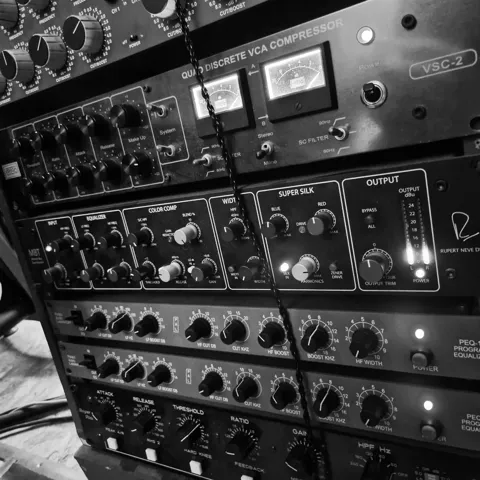Vie du studio · 205