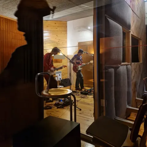 Vie du studio · 150