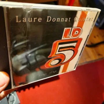 Pochette de disque 27
